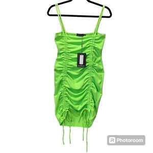 Women’s New w/tags Pretty Little Thing scrunch mini dress